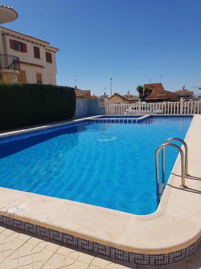 Sunny Apartament Near La Mata Beach Торевьиа Экстерьер фото