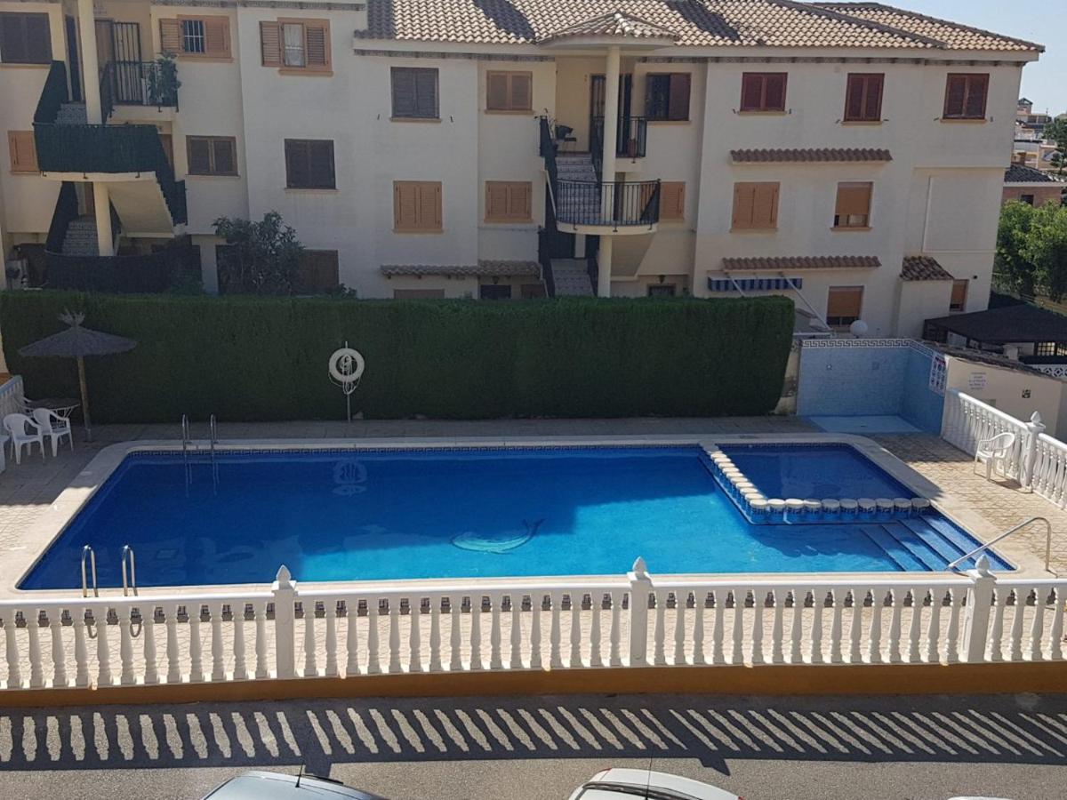 Sunny Apartament Near La Mata Beach Торевьиа Экстерьер фото